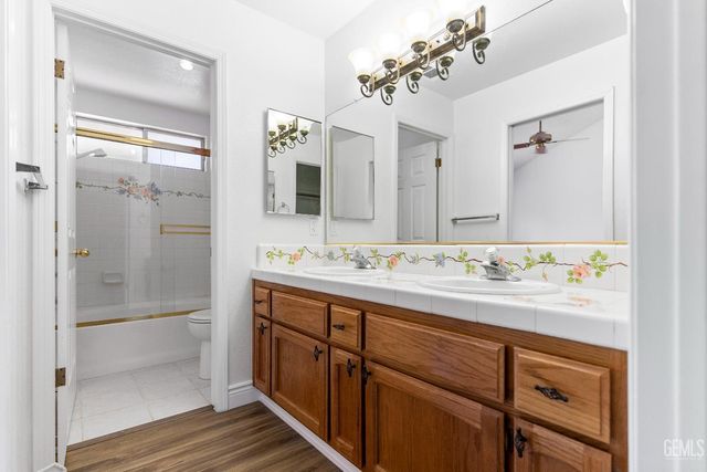 14412 Culiacan Avenue, Bakersfield, CA 93314