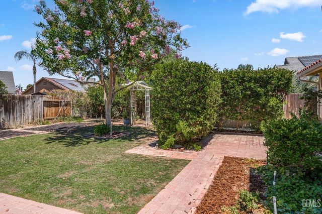 14412 Culiacan Avenue, Bakersfield, CA 93314