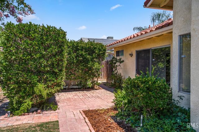 14412 Culiacan Avenue, Bakersfield, CA 93314