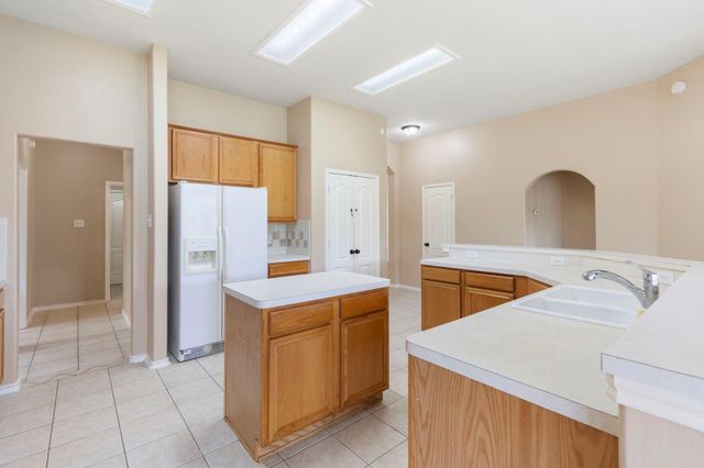 10015 Elm Knoll Trail, Houston, TX 77064