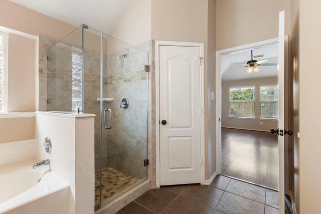 10015 Elm Knoll Trail, Houston, TX 77064