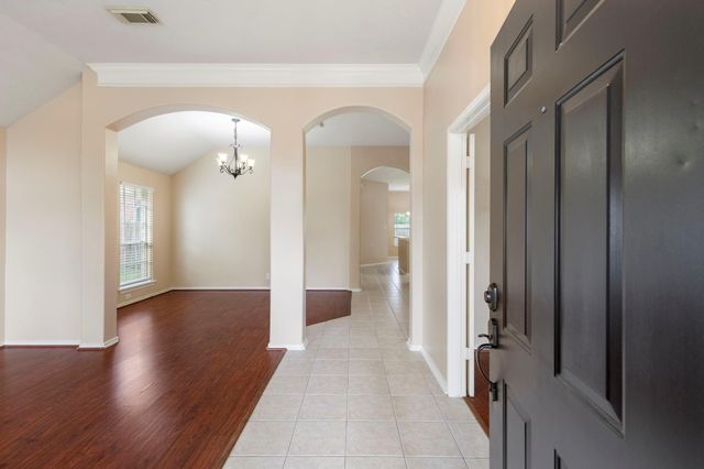 10015 Elm Knoll Trail, Houston, TX 77064