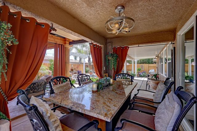 3319 Corinthian Ln, Auburn, CA 95603