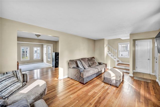 19309 Nitra Avenue, Maple Heights, OH 44137