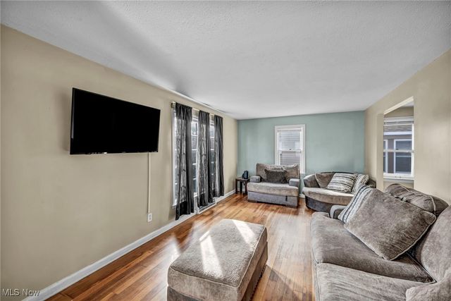 19309 Nitra Avenue, Maple Heights, OH 44137