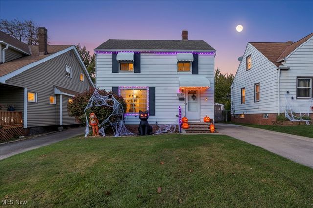 19309 Nitra Avenue, Maple Heights, OH 44137