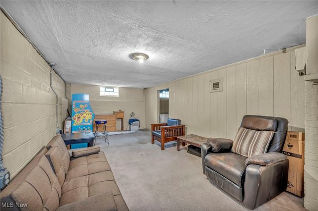 19309 Nitra Avenue, Maple Heights, OH 44137