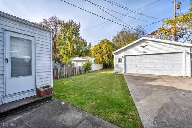 19309 Nitra Avenue, Maple Heights, OH 44137