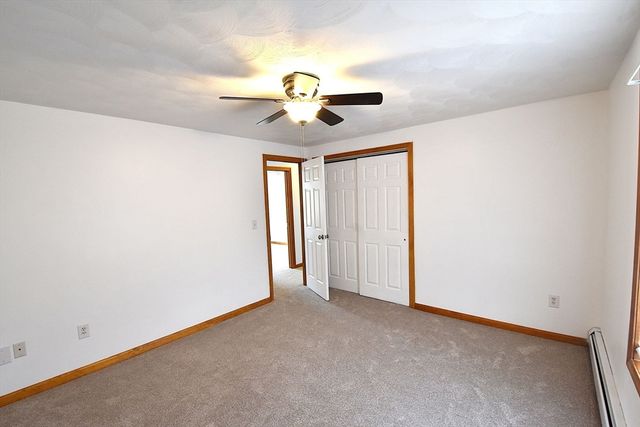 16 Arborwood Dr, Worcester, MA 01604