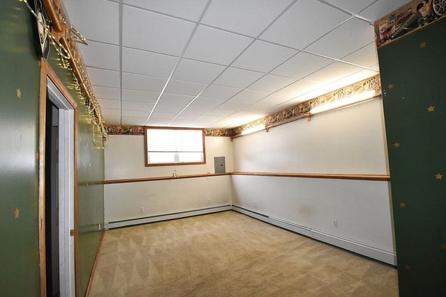 16 Arborwood Dr, Worcester, MA 01604