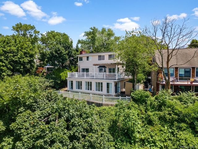 12 Riverview Court, Ossining, NY 10562