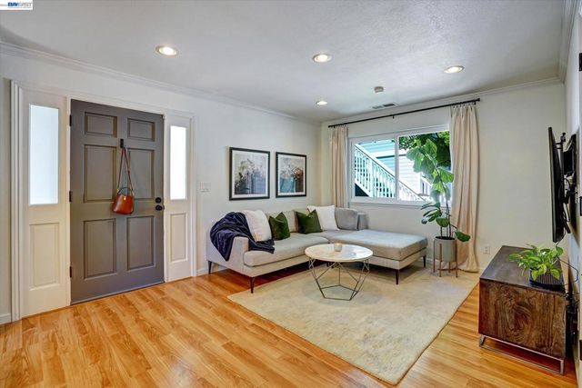 1139 Kottinger Dr. A, Pleasanton, CA 94566