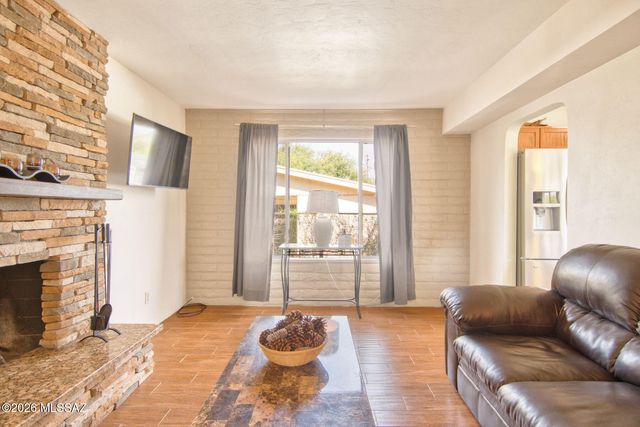 2720 W San Juan Terrace, Tucson, AZ 85713