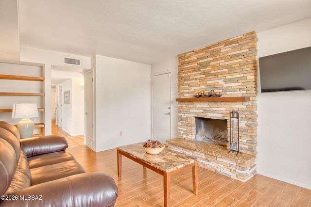 2720 W San Juan Terrace, Tucson, AZ 85713