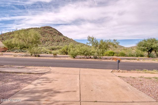 2720 W San Juan Terrace, Tucson, AZ 85713