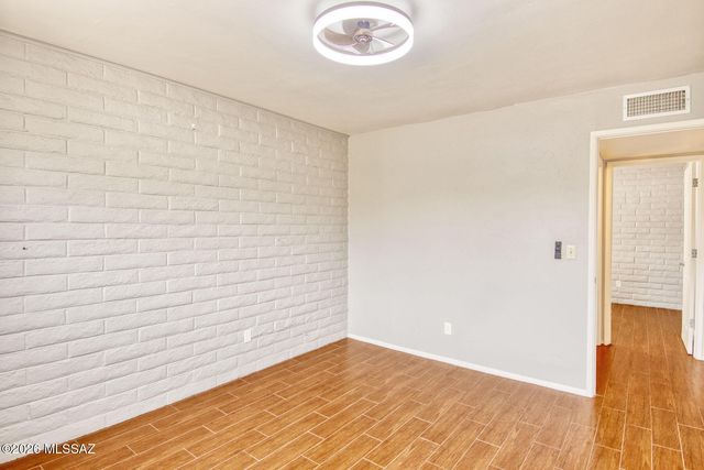 2720 W San Juan Terrace, Tucson, AZ 85713