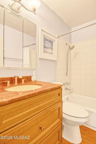 2720 W San Juan Terrace, Tucson, AZ 85713