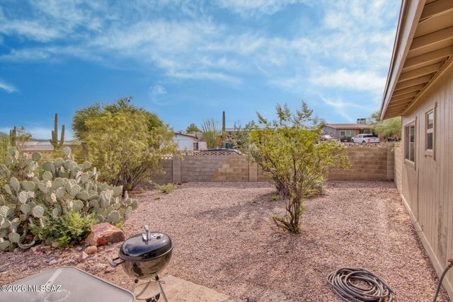 2720 W San Juan Terrace, Tucson, AZ 85713
