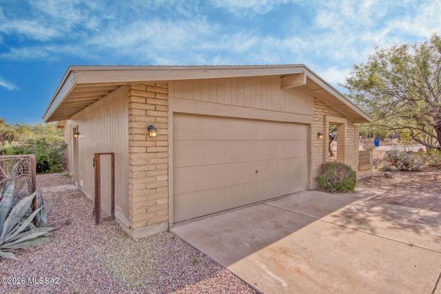 2720 W San Juan Terrace, Tucson, AZ 85713