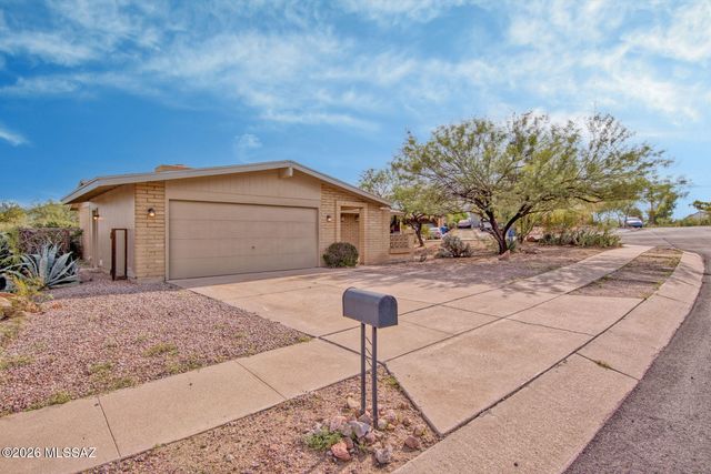 2720 W San Juan Terrace, Tucson, AZ 85713