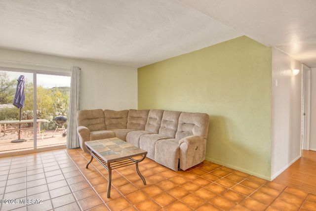 2720 W San Juan Terrace, Tucson, AZ 85713