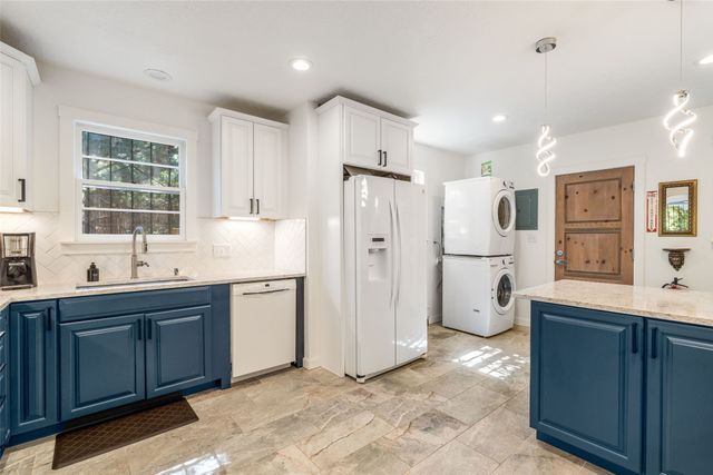 110 E Berger, Santa Fe, NM 87505