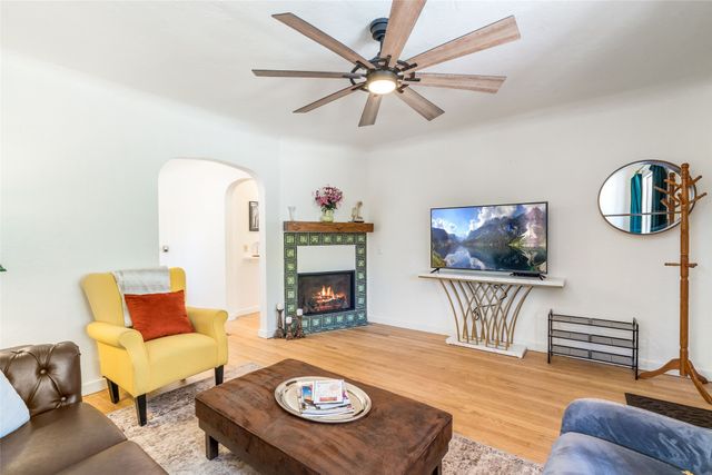 110 E Berger, Santa Fe, NM 87505