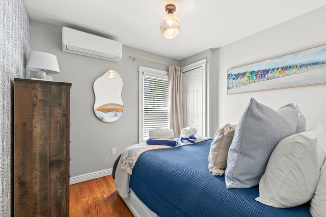 442 Commercial St 2, Provincetown, MA 02657