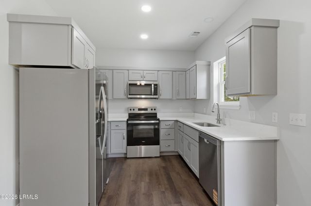 6 Josselson Street, Yemassee, SC 29945