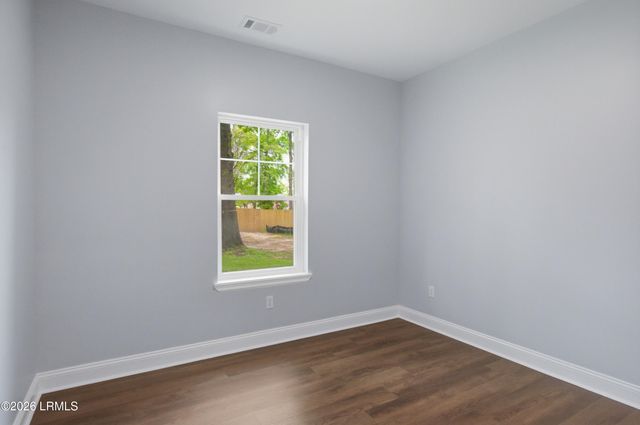 6 Josselson Street, Yemassee, SC 29945