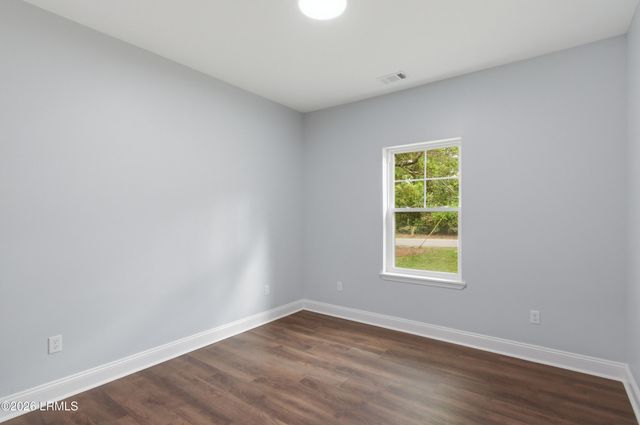 6 Josselson Street, Yemassee, SC 29945