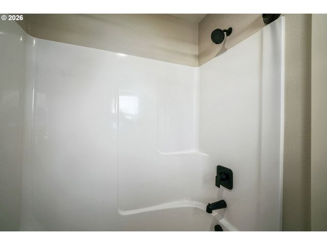 2788 D St, Salem, OR 97301