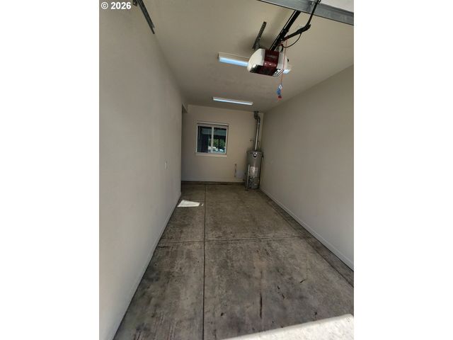 2788 D St, Salem, OR 97301