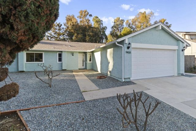 9408 Avenida Acero, Spring Valley, CA 91977