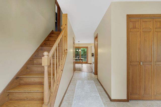 185 Rombout Road, Pleasant Valley, NY 12569