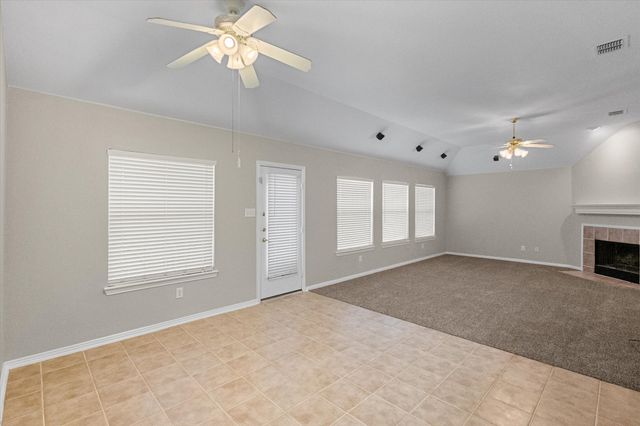 511 Rocky Creek Drive, Mansfield, TX 76063