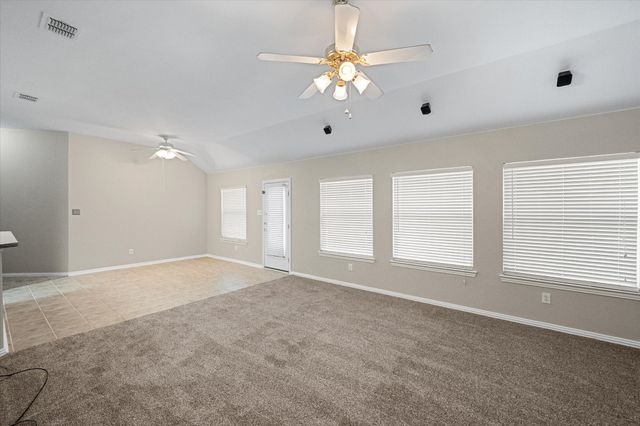 511 Rocky Creek Drive, Mansfield, TX 76063