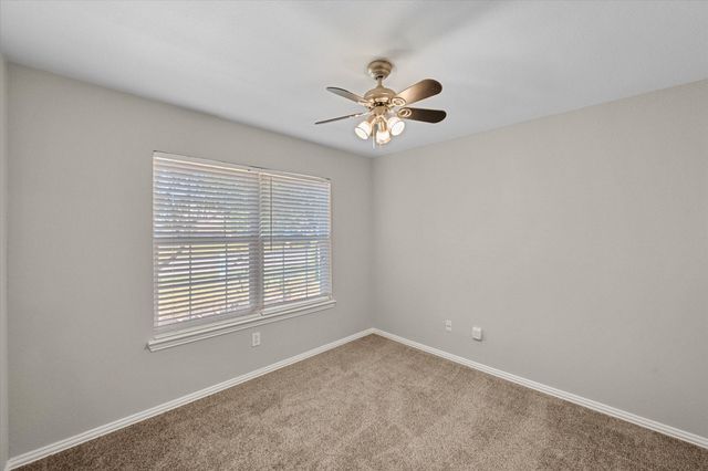 511 Rocky Creek Drive, Mansfield, TX 76063