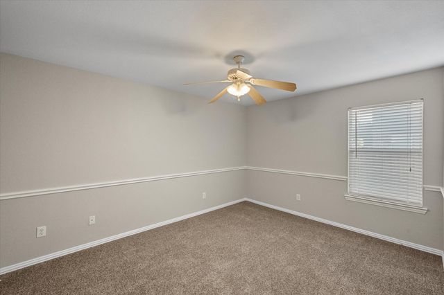 511 Rocky Creek Drive, Mansfield, TX 76063