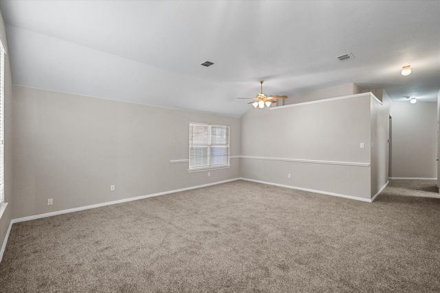 511 Rocky Creek Drive, Mansfield, TX 76063