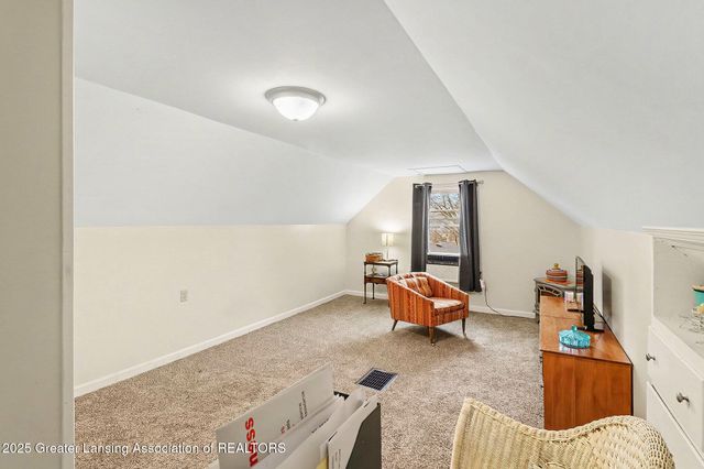 1517 Lenore Avenue, Lansing, MI 48910