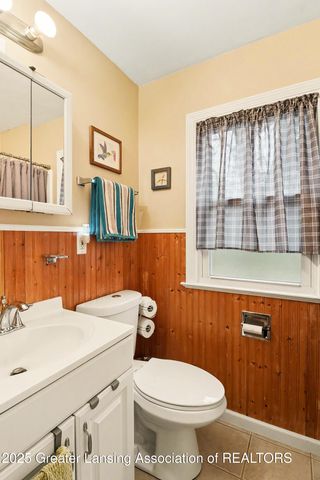 1517 Lenore Avenue, Lansing, MI 48910