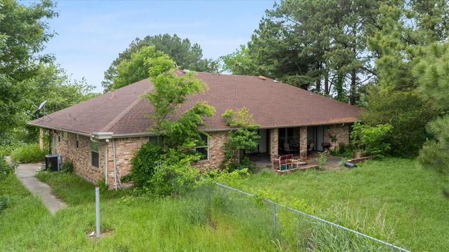 2031 Private Road 1183, Farmersville, TX 75442