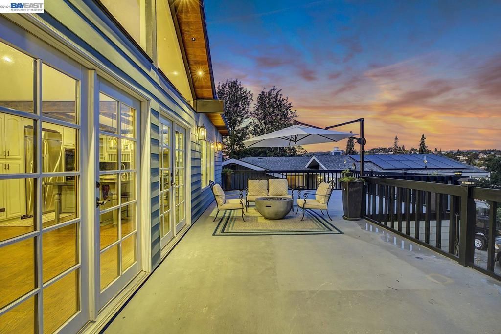 Image 7 of property listing at 19029 Carlton Ave, Castro Valley, CA 94546