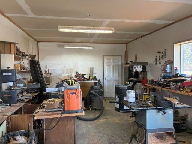 10364 SW Carol Court, Culver, OR 97734