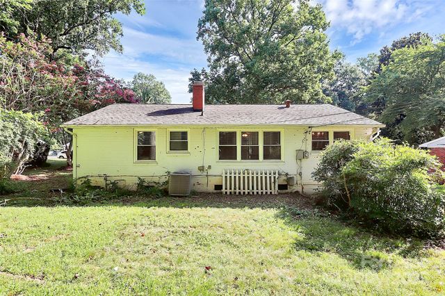 228 Seneca Place, Charlotte, NC 28210