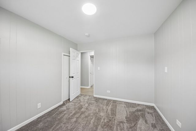 16207 Marshfield Avenue, Markham, IL 60428