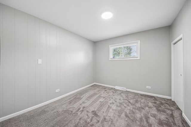 16207 Marshfield Avenue, Markham, IL 60428