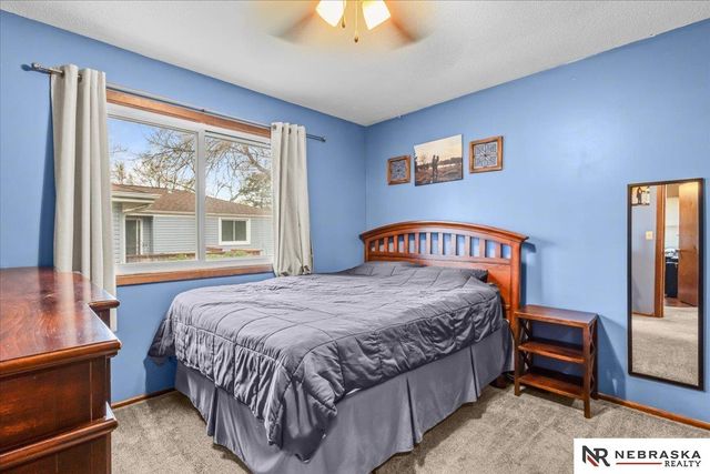4821 S 57th Street, Lincoln, NE 68516