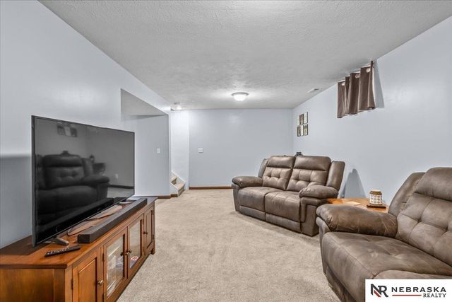4821 S 57th Street, Lincoln, NE 68516